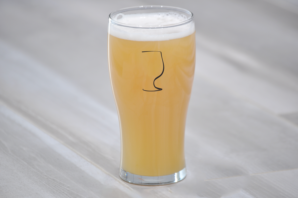 Best Pint Glass For Craft Beer and Best Glassware For Craft Beer